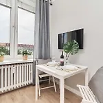 Museum Square By Renters