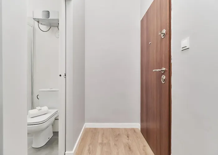 Museum Square By Renters