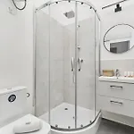Museum Square By Renters דירה