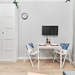 Museum Square By Renters ורוצלב