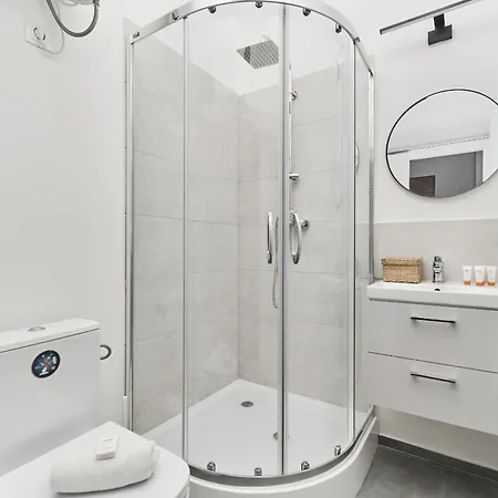 Museum Square By Renters Apartament