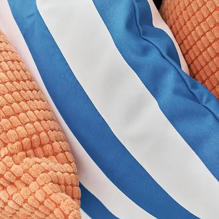 Apartment Museum Square By Renters